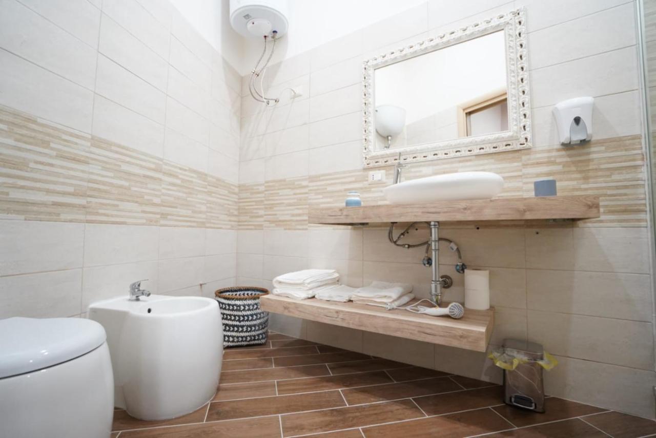 La Mimosa B&B Napoli Bagian luar foto