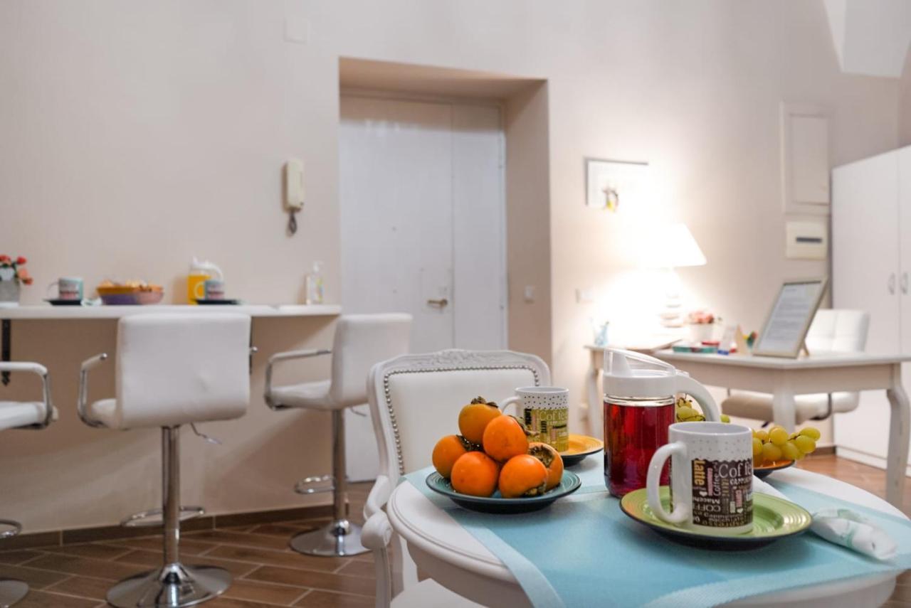 La Mimosa B&B Napoli Bagian luar foto