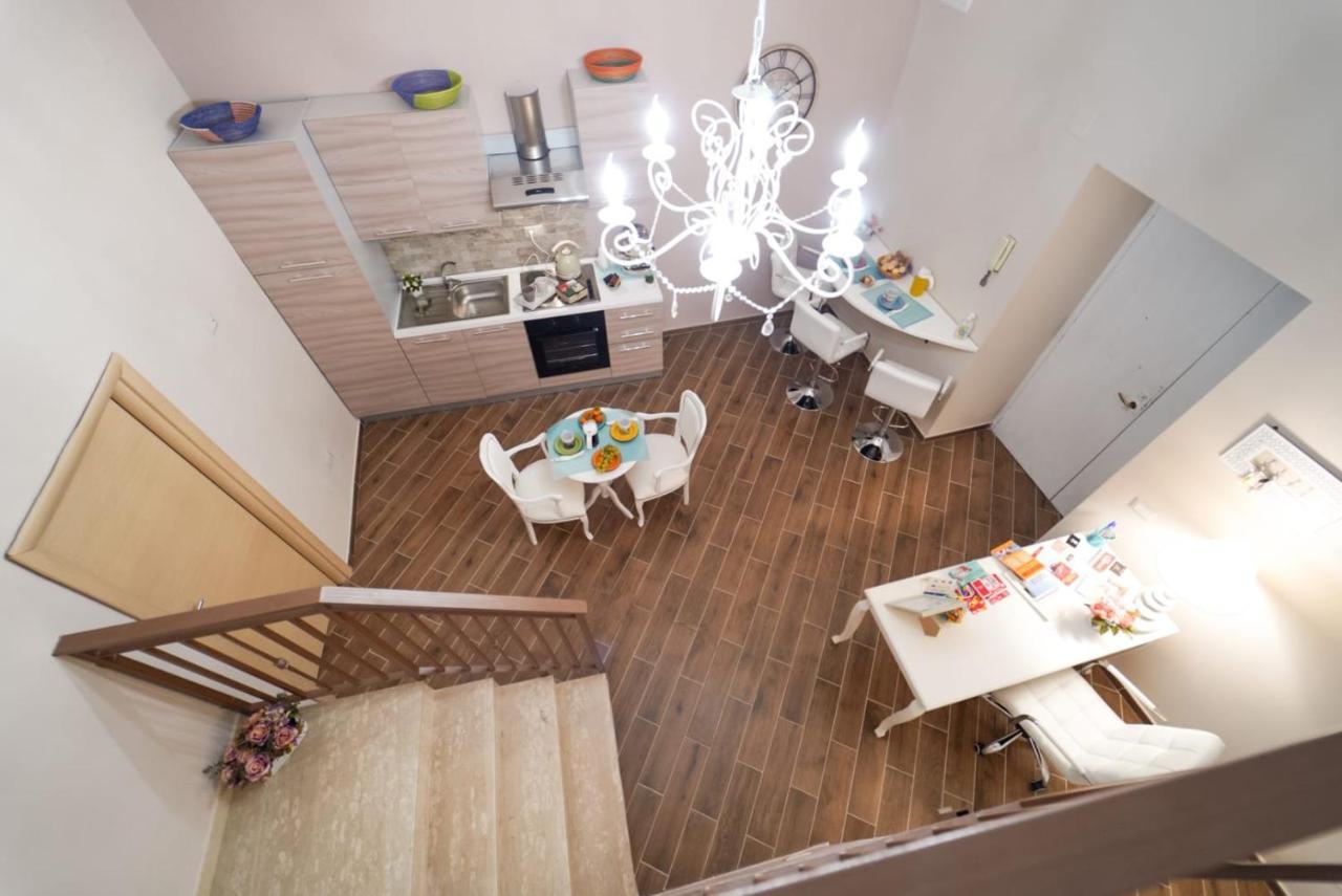 La Mimosa B&B Napoli Bagian luar foto