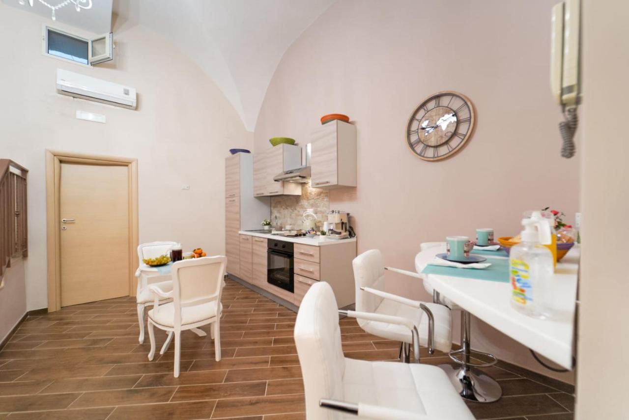 La Mimosa B&B Napoli Bagian luar foto