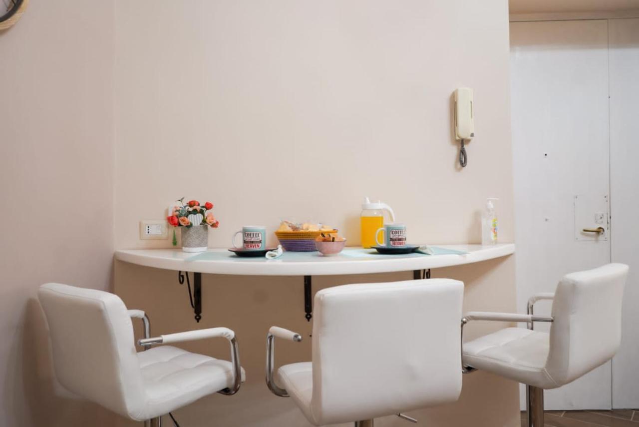 La Mimosa B&B Napoli Bagian luar foto